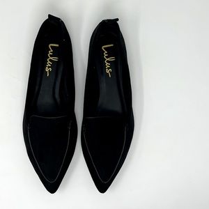 Women flats